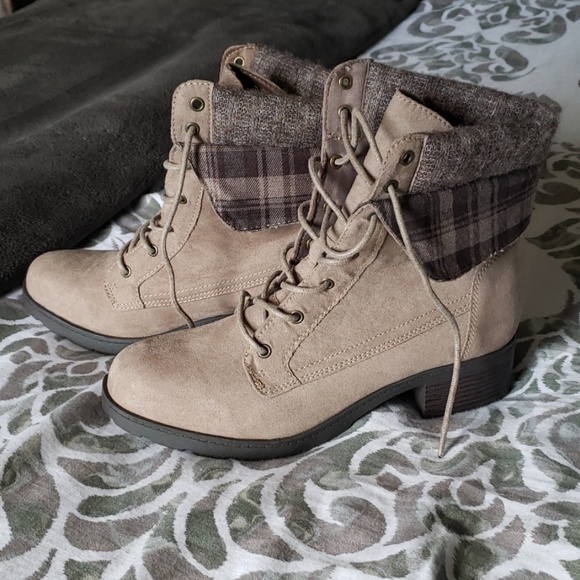 NWOT Brash Boots - Picture 1 of 4